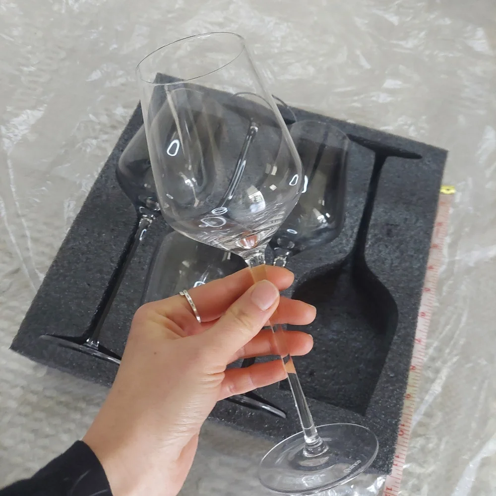 NWOT! Quince Mouth Blown White Wine Glass! Set Of 4! (W1) - Picture 8 of 8